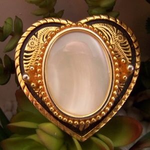 Vintage Mother of Pearl Heart Western Buckle😍